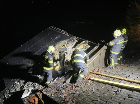Požar strehe stanovanjskega objekta na Polici, 18.1.2024